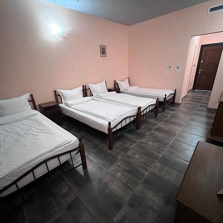 Хотел Антик Pernik Buitenkant foto