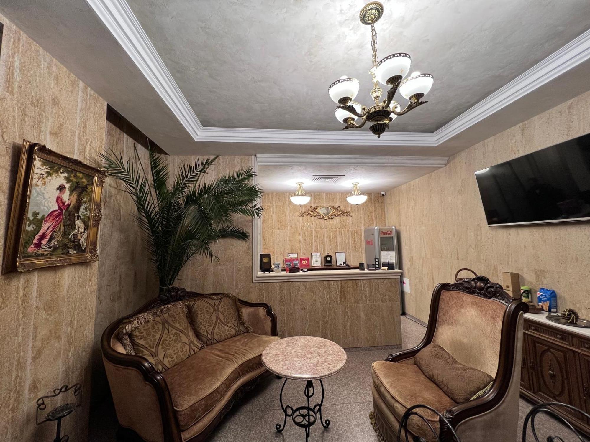 Хотел Антик Pernik Buitenkant foto